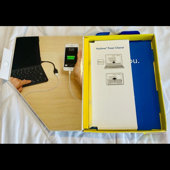 Kensington KeyFolio Keyboard iPad Air A1443A - Picture 6 of 9